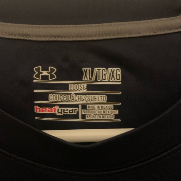 Under Armour men’s blue athletic tee - Picture 2 of 3